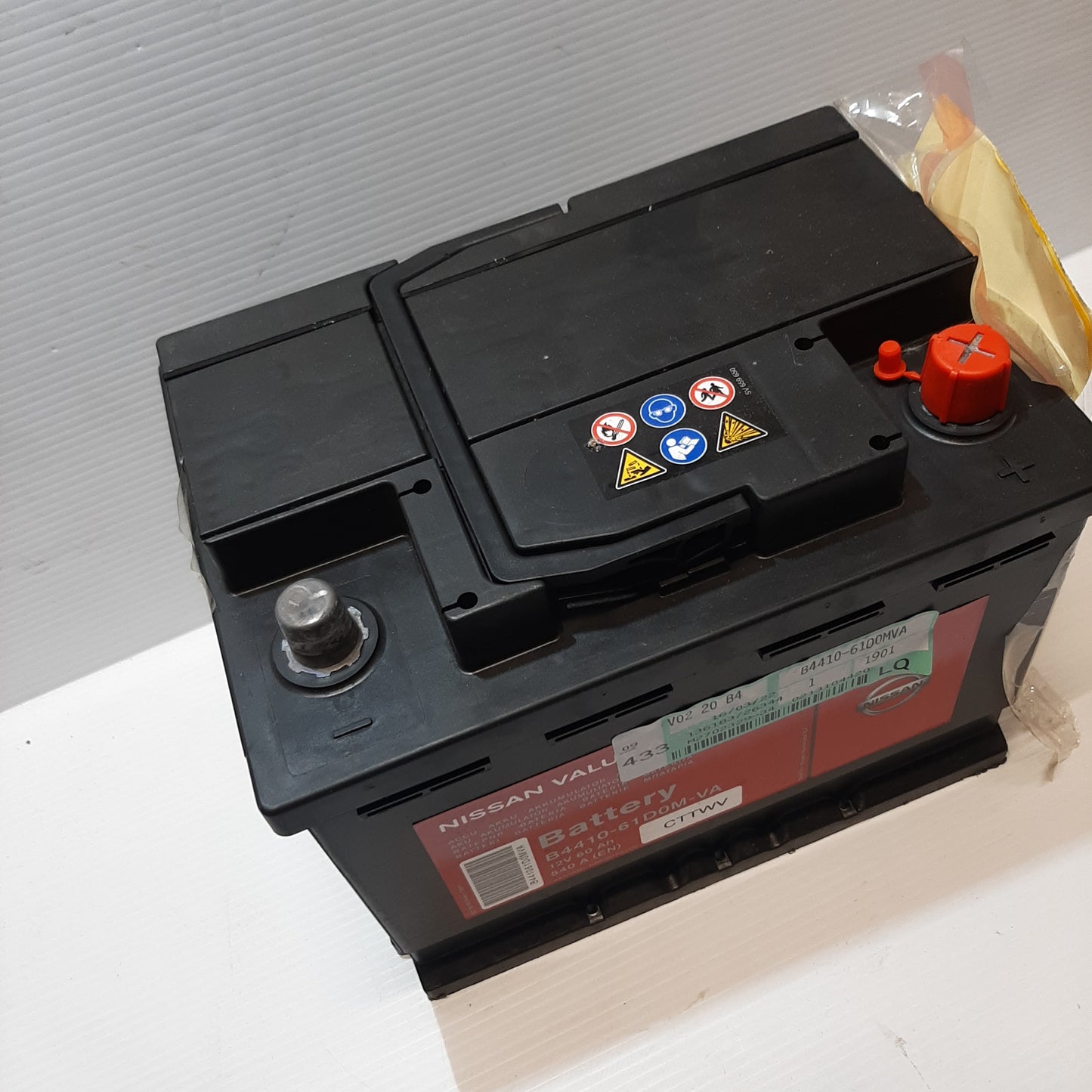 Genuine Nissan Batt L2 60/540 | B441061D0MVA