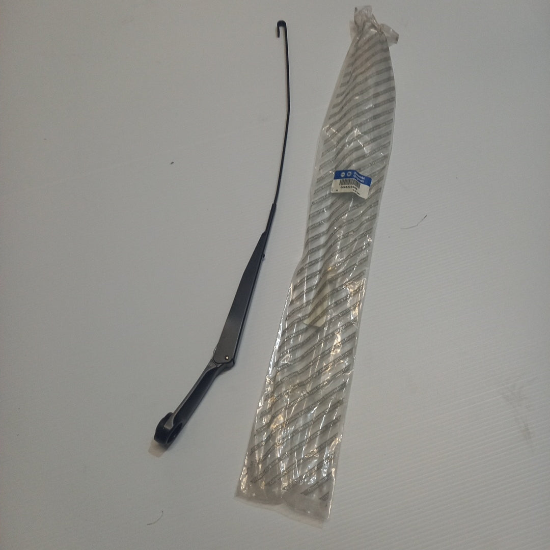 Genuine Left Hand Wiper Arm - Fiat Punto 1993-2000 | 46523909