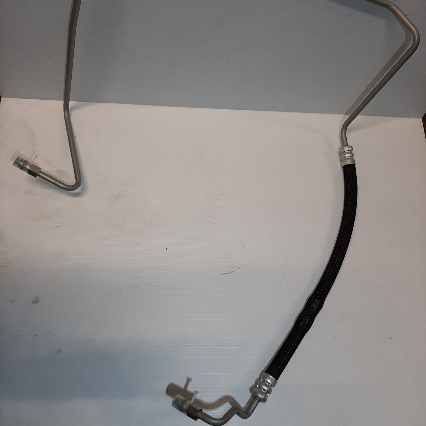 Genuine Power Steering Pressure Hose - Volvo V70 / S70 2000 | 9475734