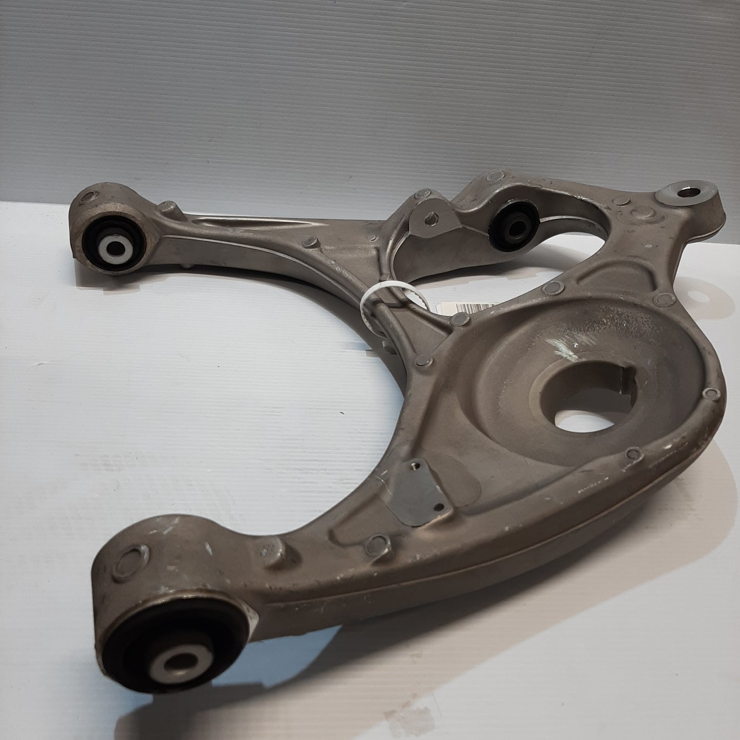 Genuine Rear Left Swinging Arm - Jeep Grand Cherokee 2015-2021 | K52124811AG