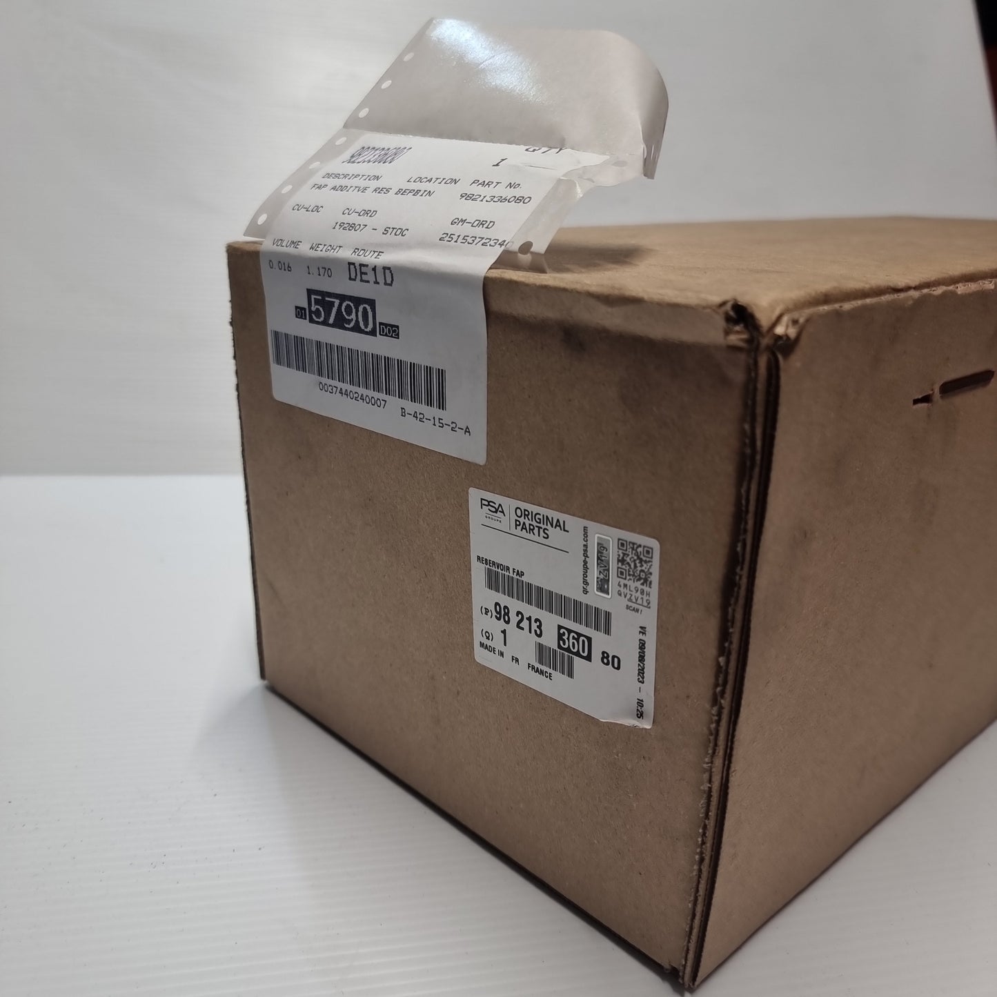 Genuine Furl Additive Reservoir - Citroen / Peugeot | 9821336080