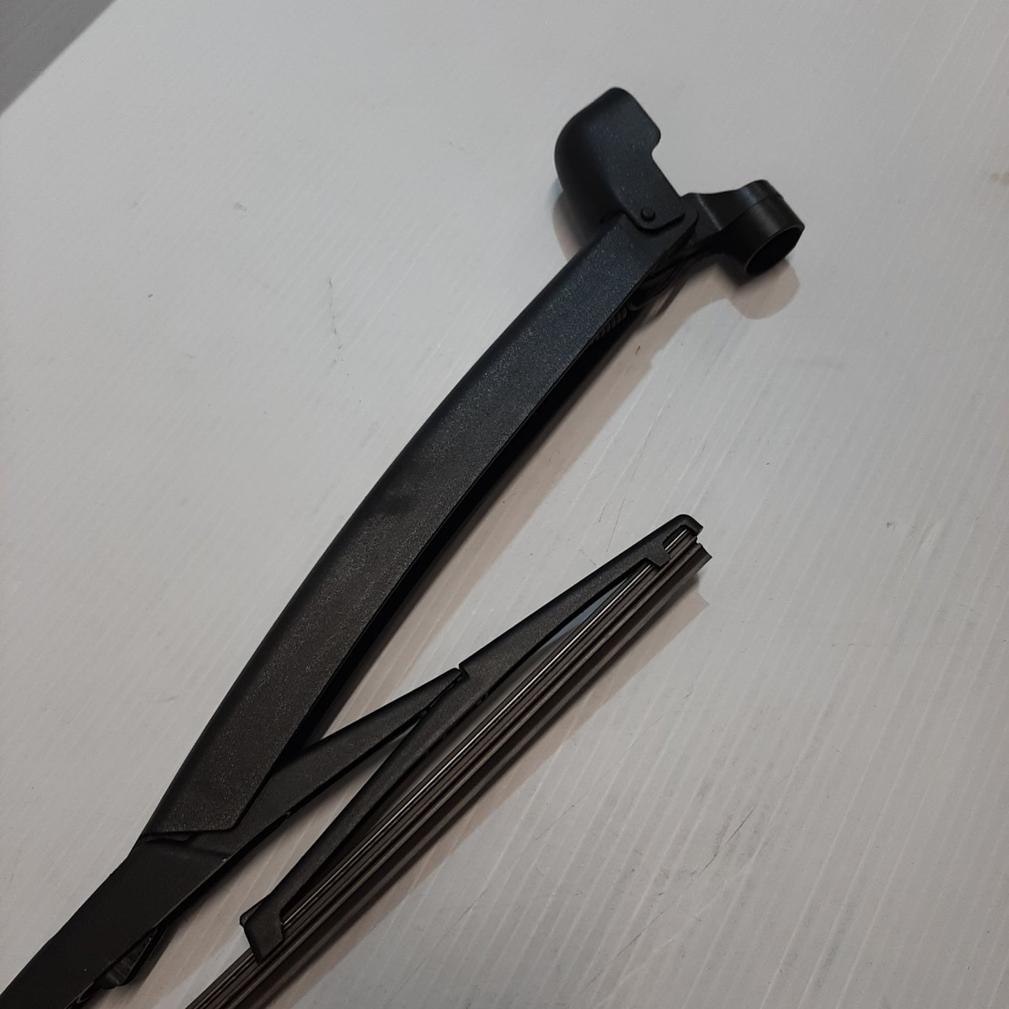 Genuine Rear Wiper Arm - Fiat 500L 2012-2022 | 52091825