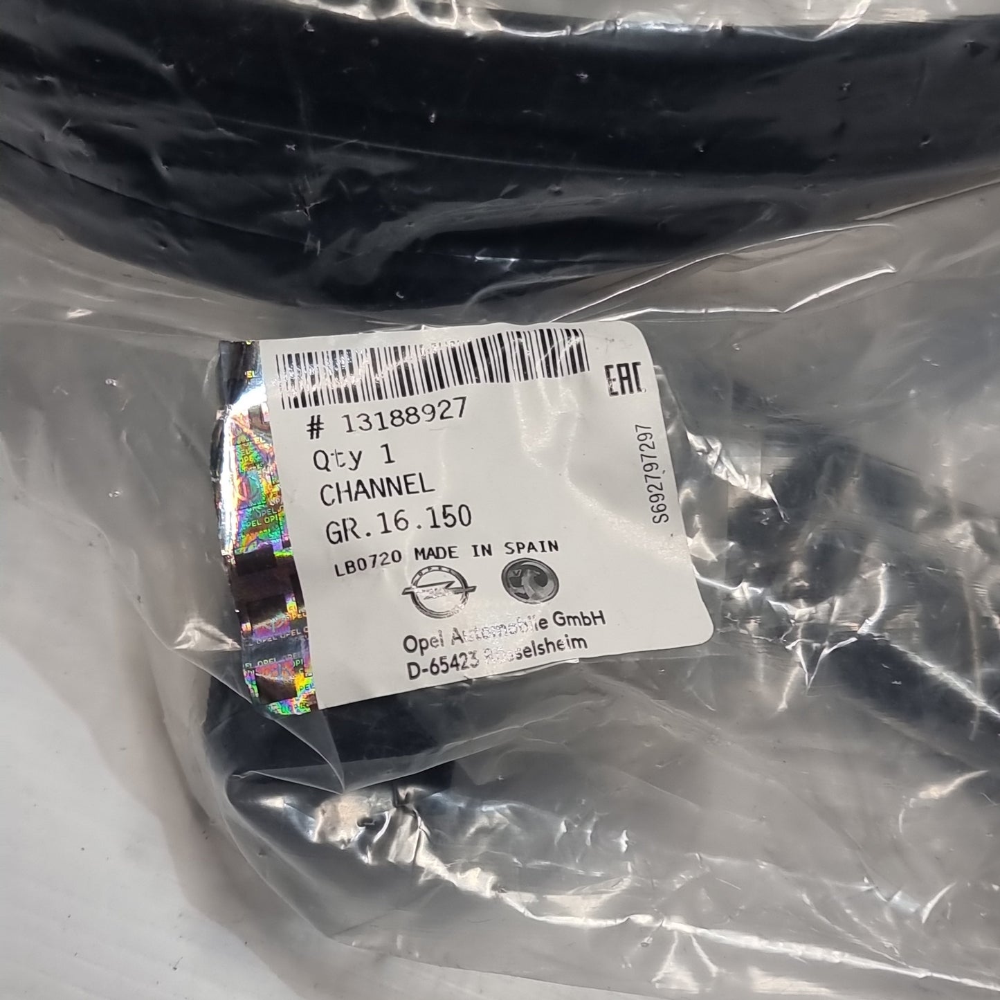 Genuine Vauxhall Channel-Window, Seal | 13188927