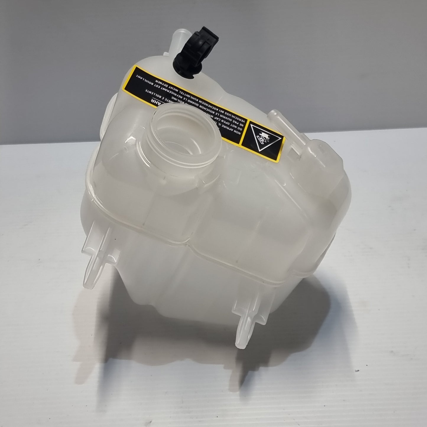 Genuine Fiat Tank | 51880401