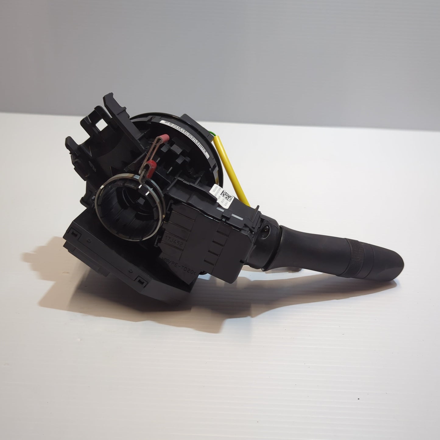 Genuine Indicator / Light Steering Stalk - Suzuki Baleno | 37410M68P53-000