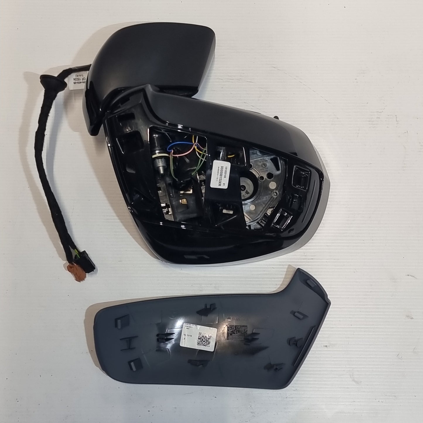 Genuine Peugeot Door Mirror | 8153XR
