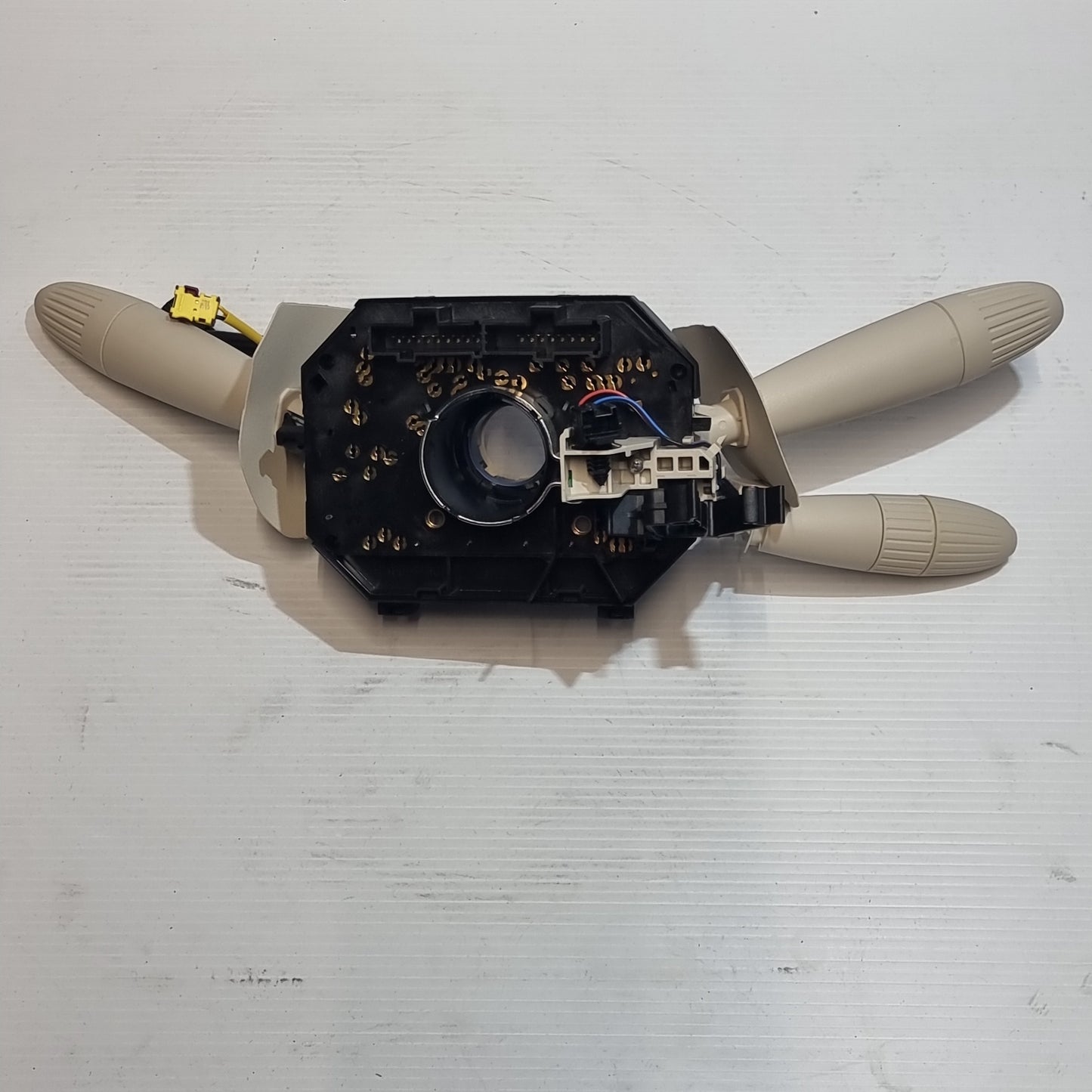 Genuine Fiat Direction/Indicator Switch | 735674691