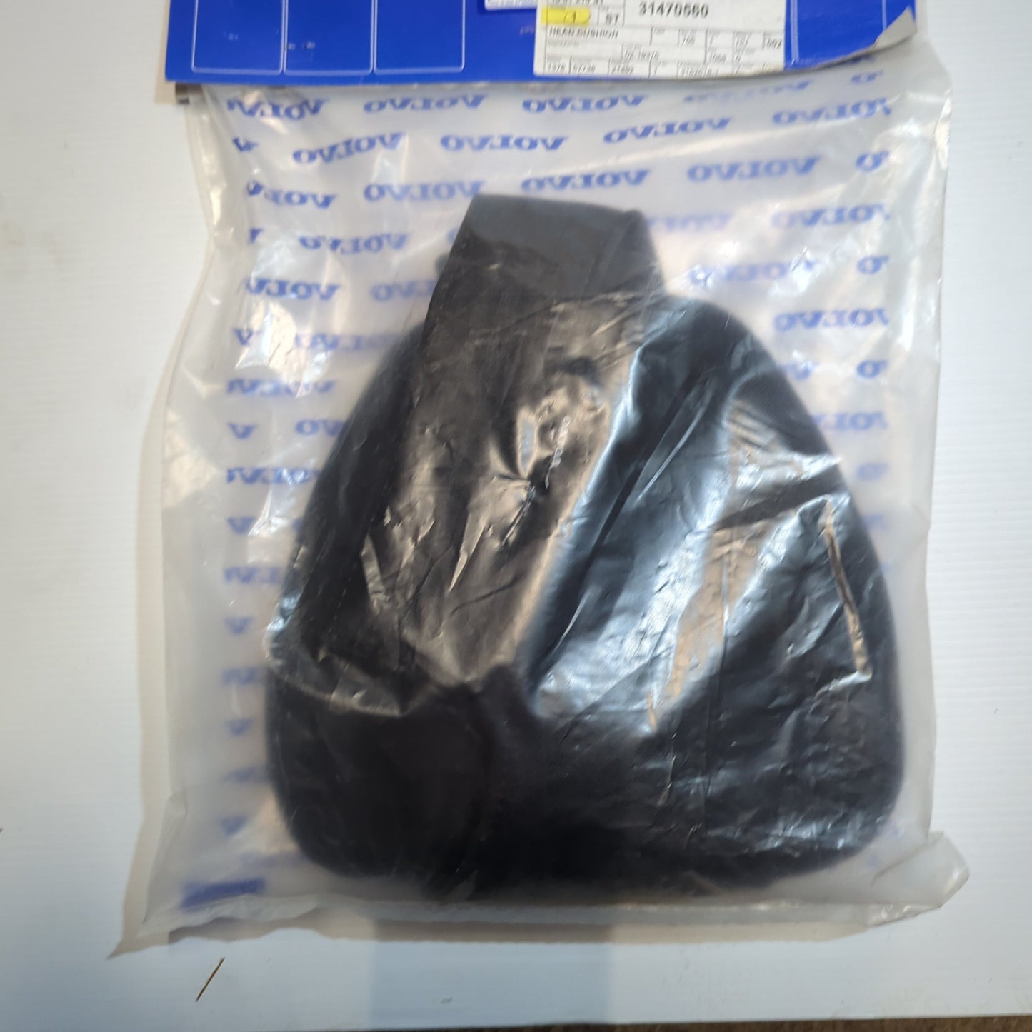 Genuine Volvo Head Cushion | 31470560