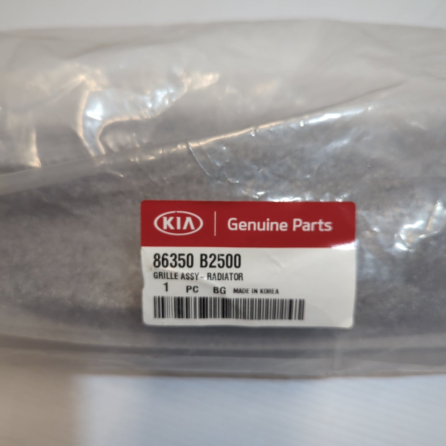 Genuine Upper Radiator Grille - Kia Soul 2017-2019 | 86350B2500