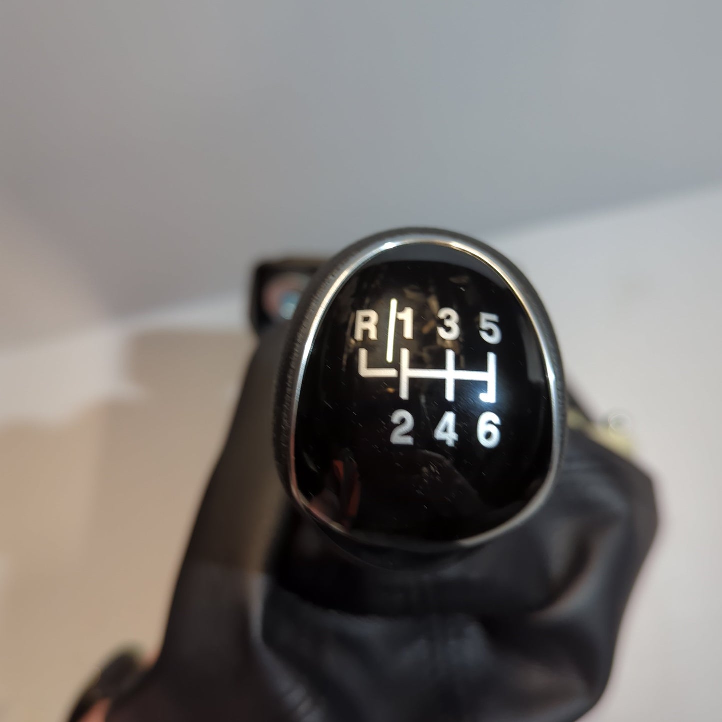 Genuine Gear Shift Housing Unit - Ford Transit 2019- 6-Speed | 2379773