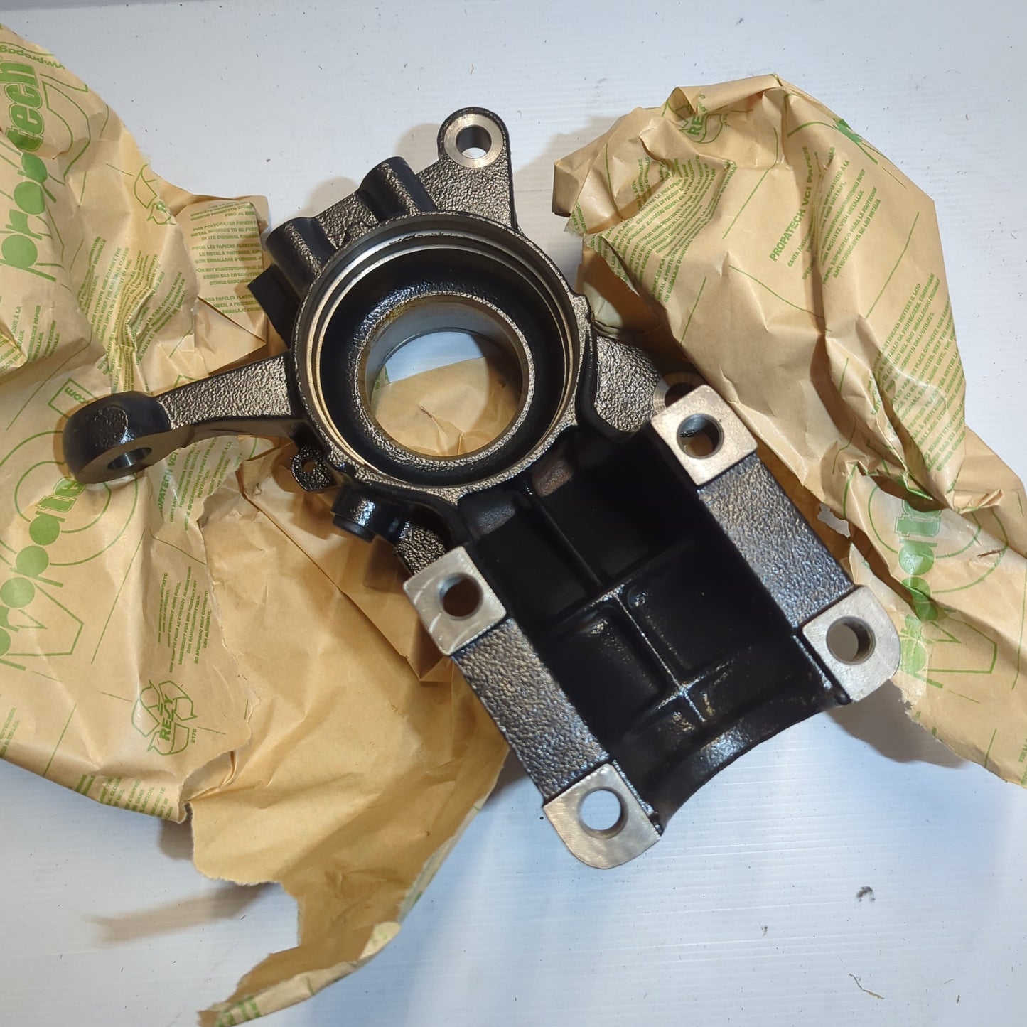 Genuine Front Suspension Right Pillar - Fiat Ducato 2001-2011 | 1330868080