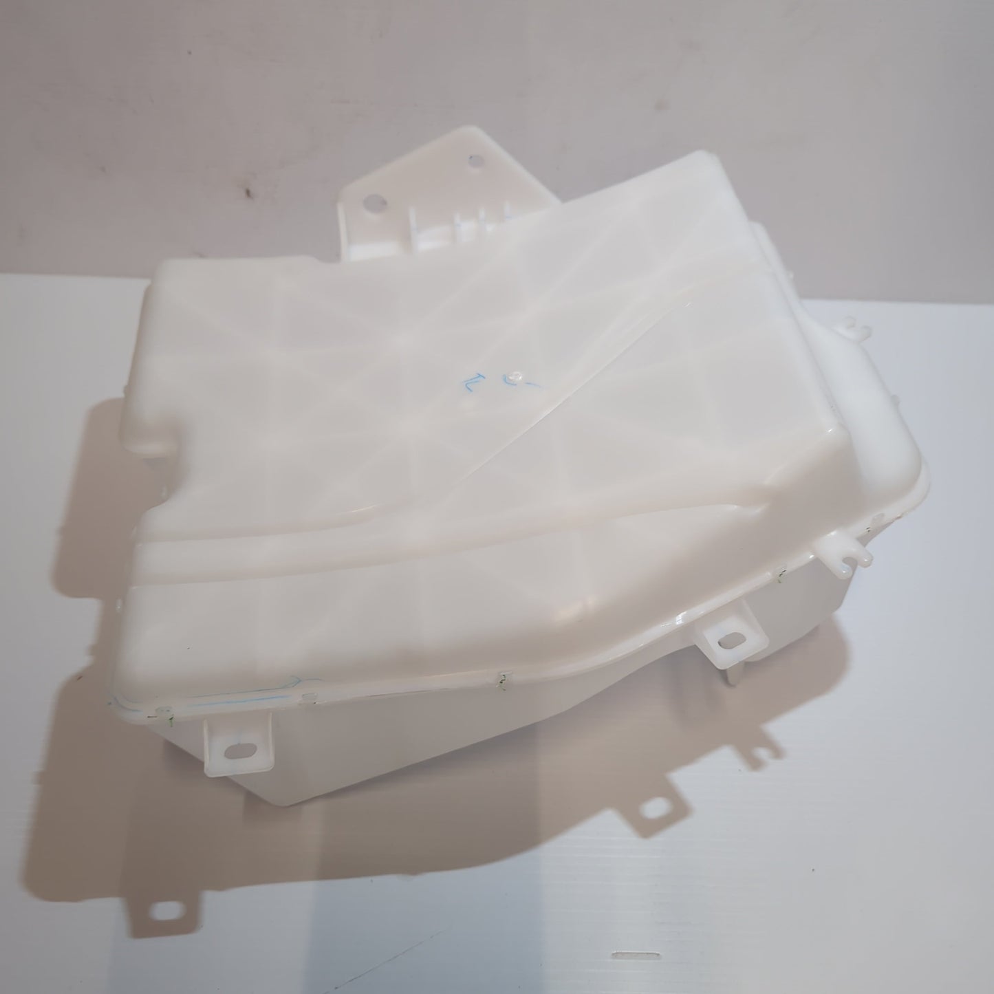 Genuine Windshield Washer Tank - Mitsubishi L200 2015-2018 | 8260A349