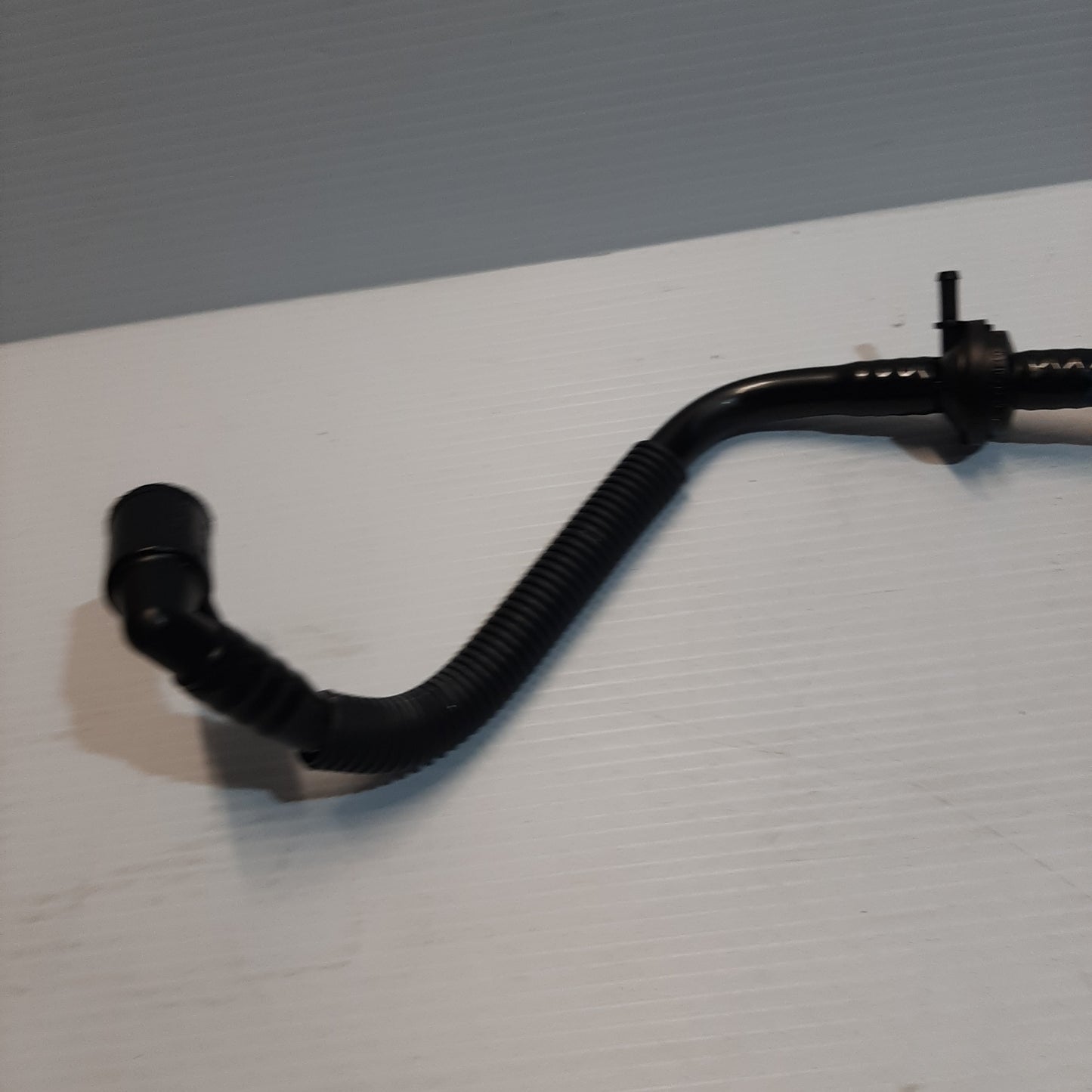 Genuine SEAT Vacuumpipe | 1K0612041FL