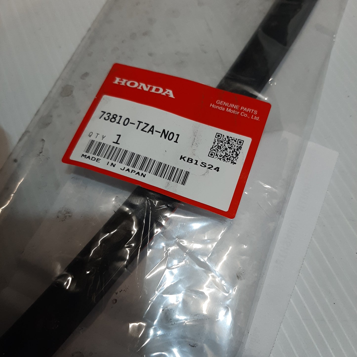 Genuine Honda Seal, R. Fr. Corner Glass | 73810TZAN01