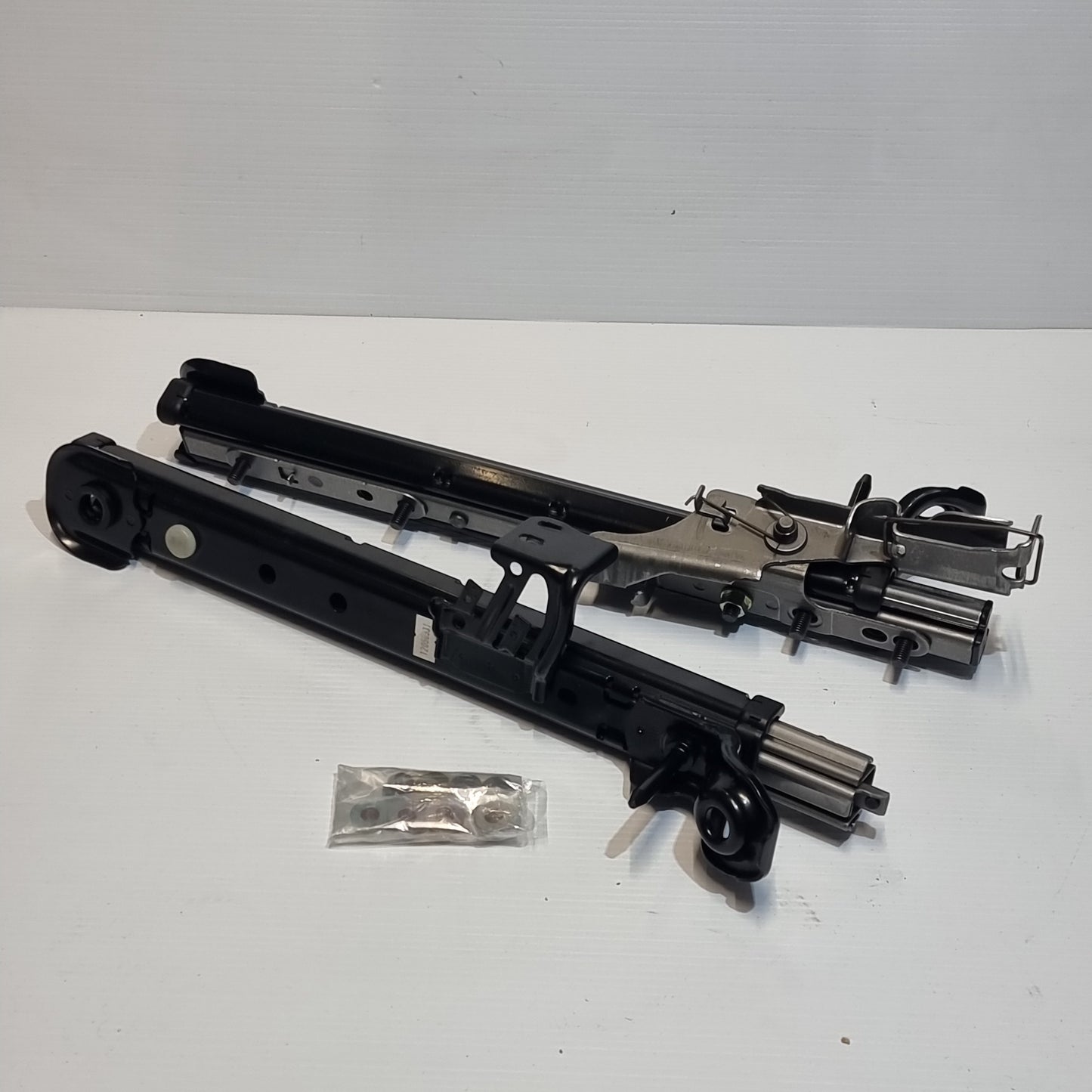 Genuine Toyota Track Assy Kit, Fr | 04001-65452