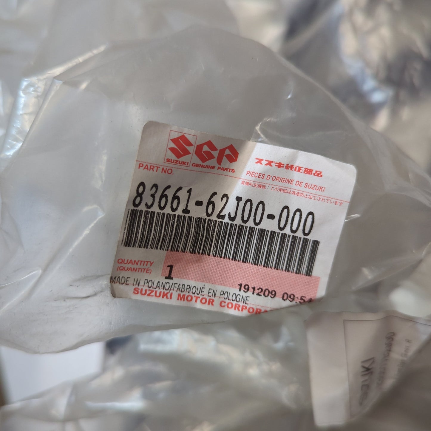 Genuine Front Right Door Glass Seal - Suzuki Swift | 83661-62J00-000