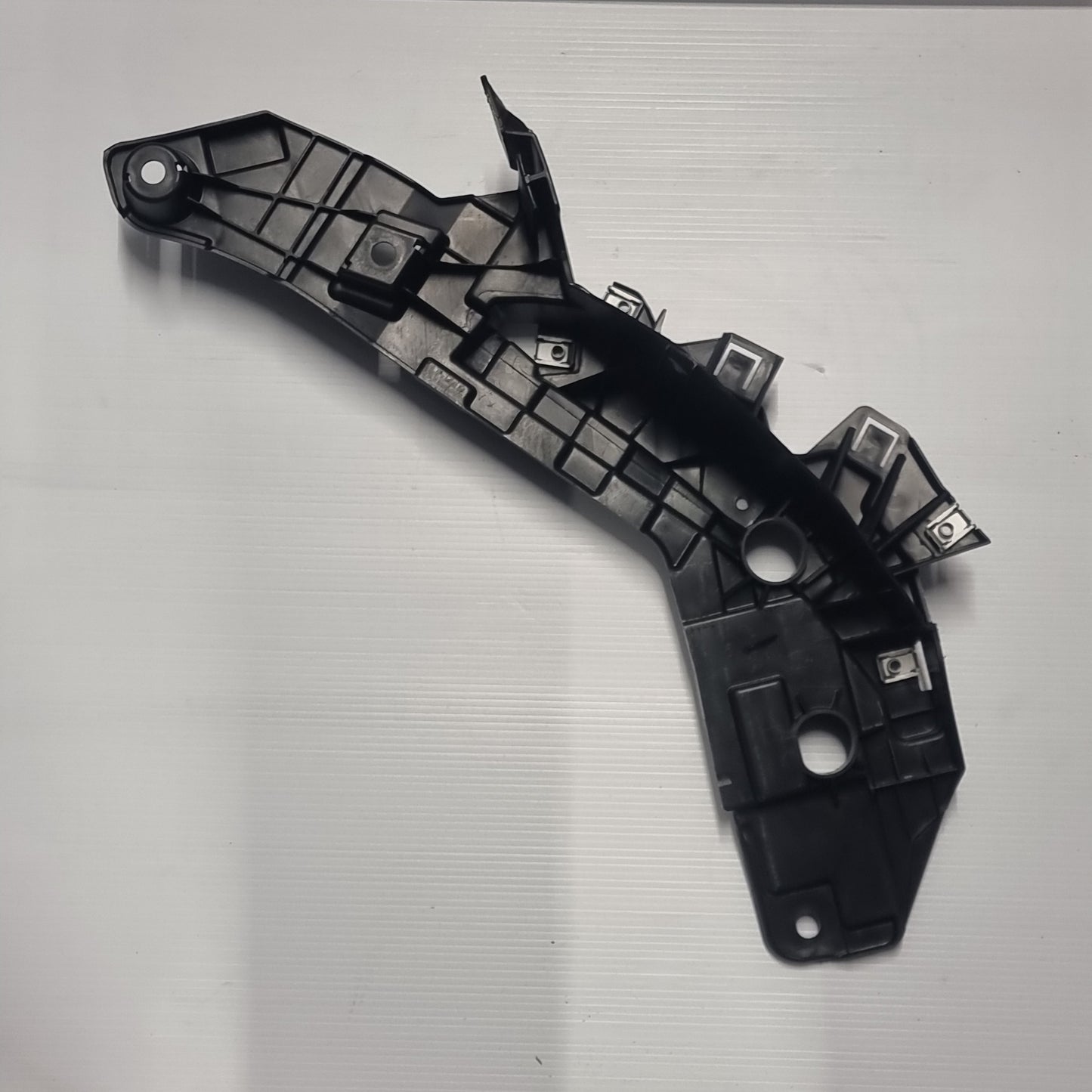 Genuine Fiat Bracket | 1391282080