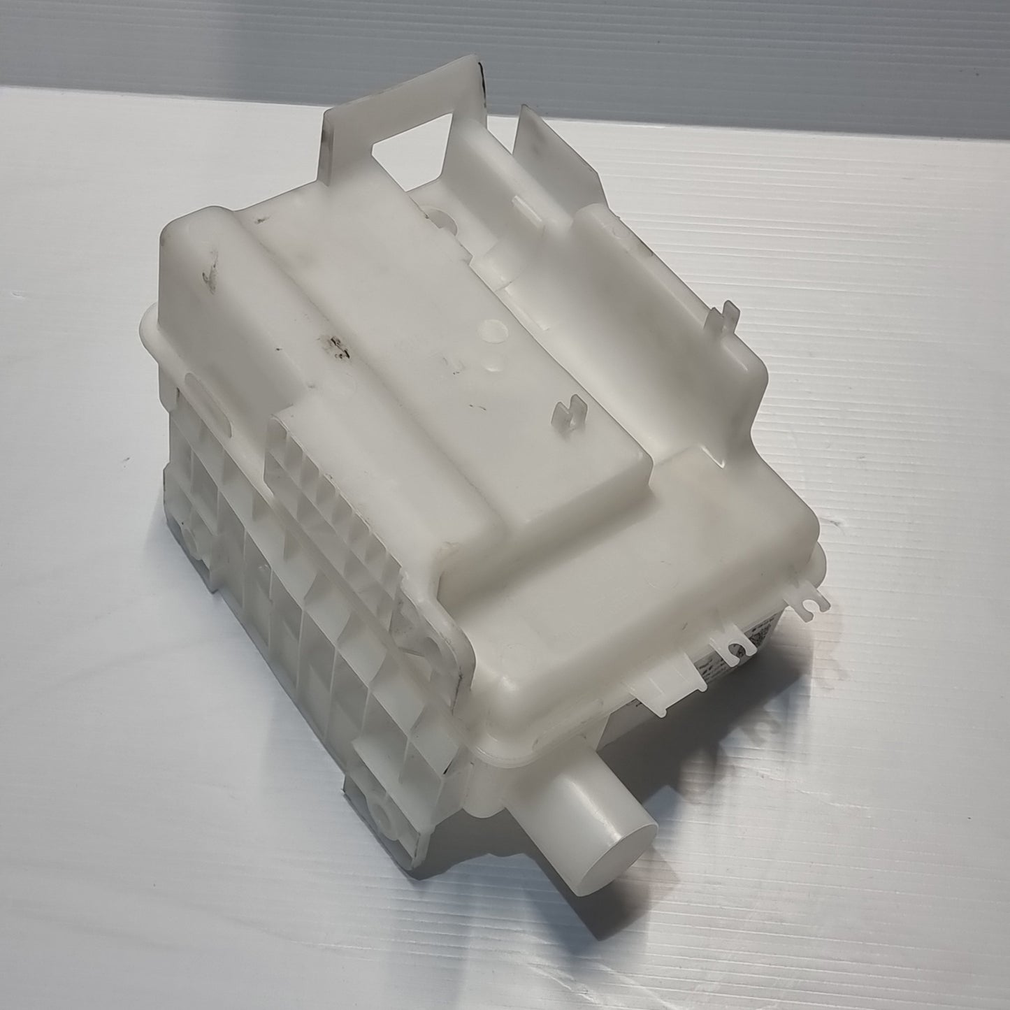 Genuine MG Arm Assy-Rr Susp Lwr-L | 10019967