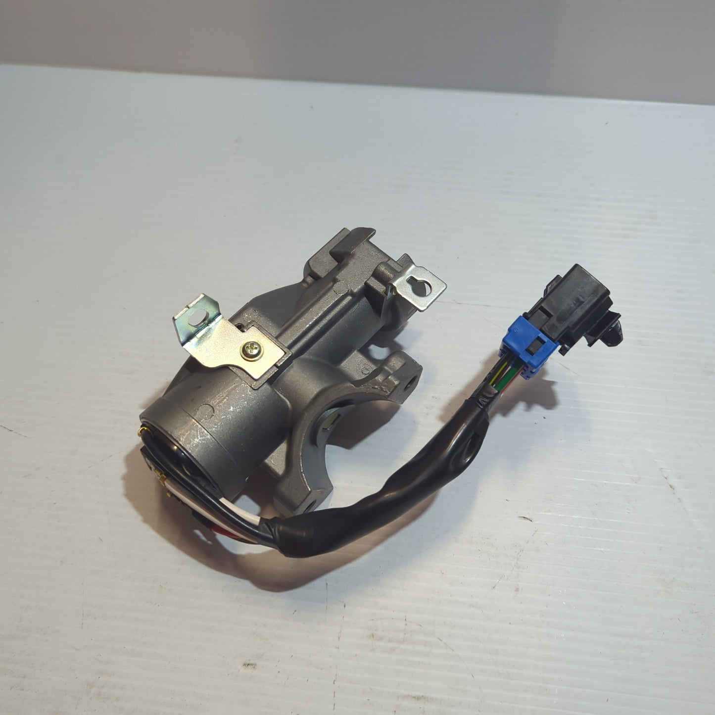 Genuine Kia Body & Switch Assy-S | 819101H000