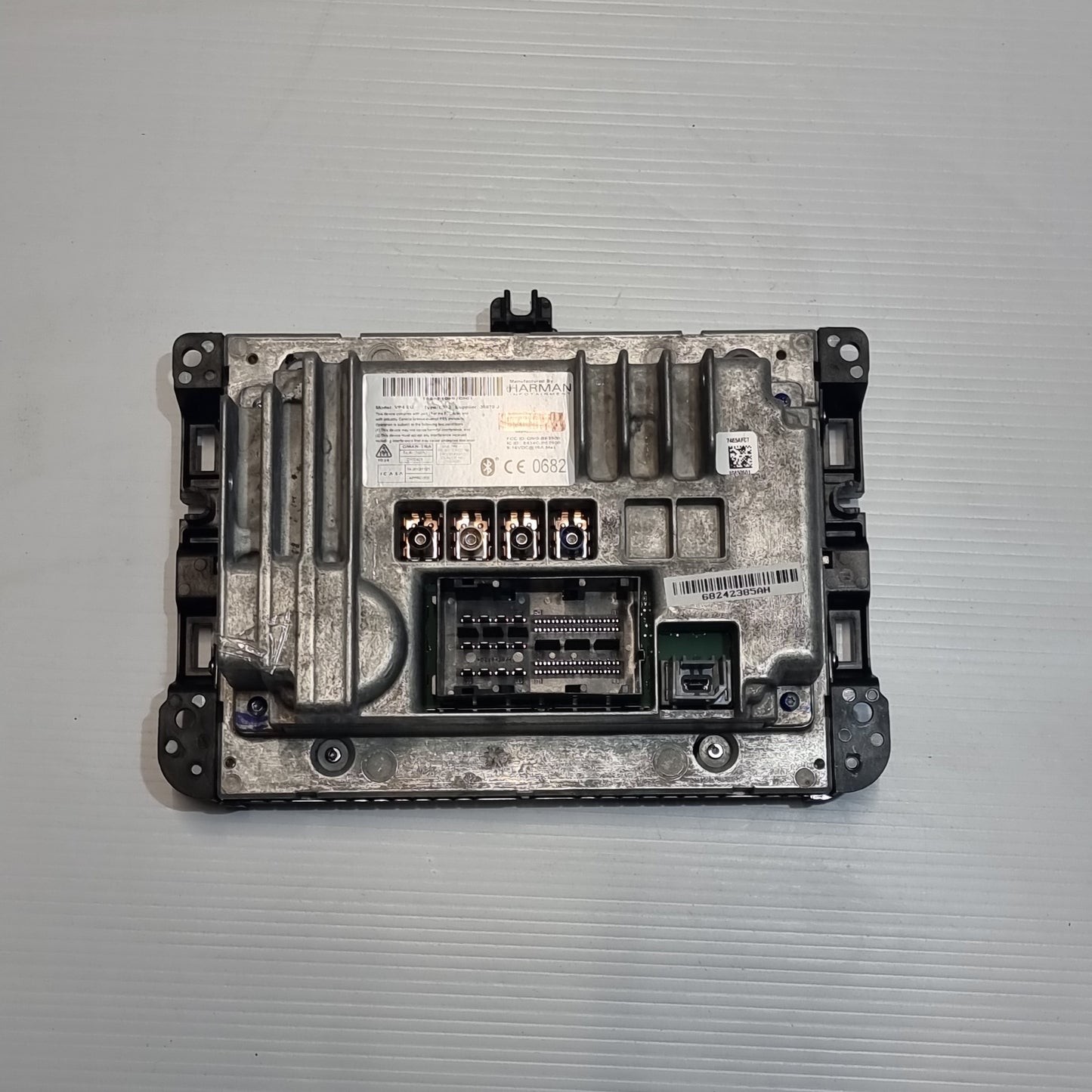 Genuine Jeep Radio | K68242385AH