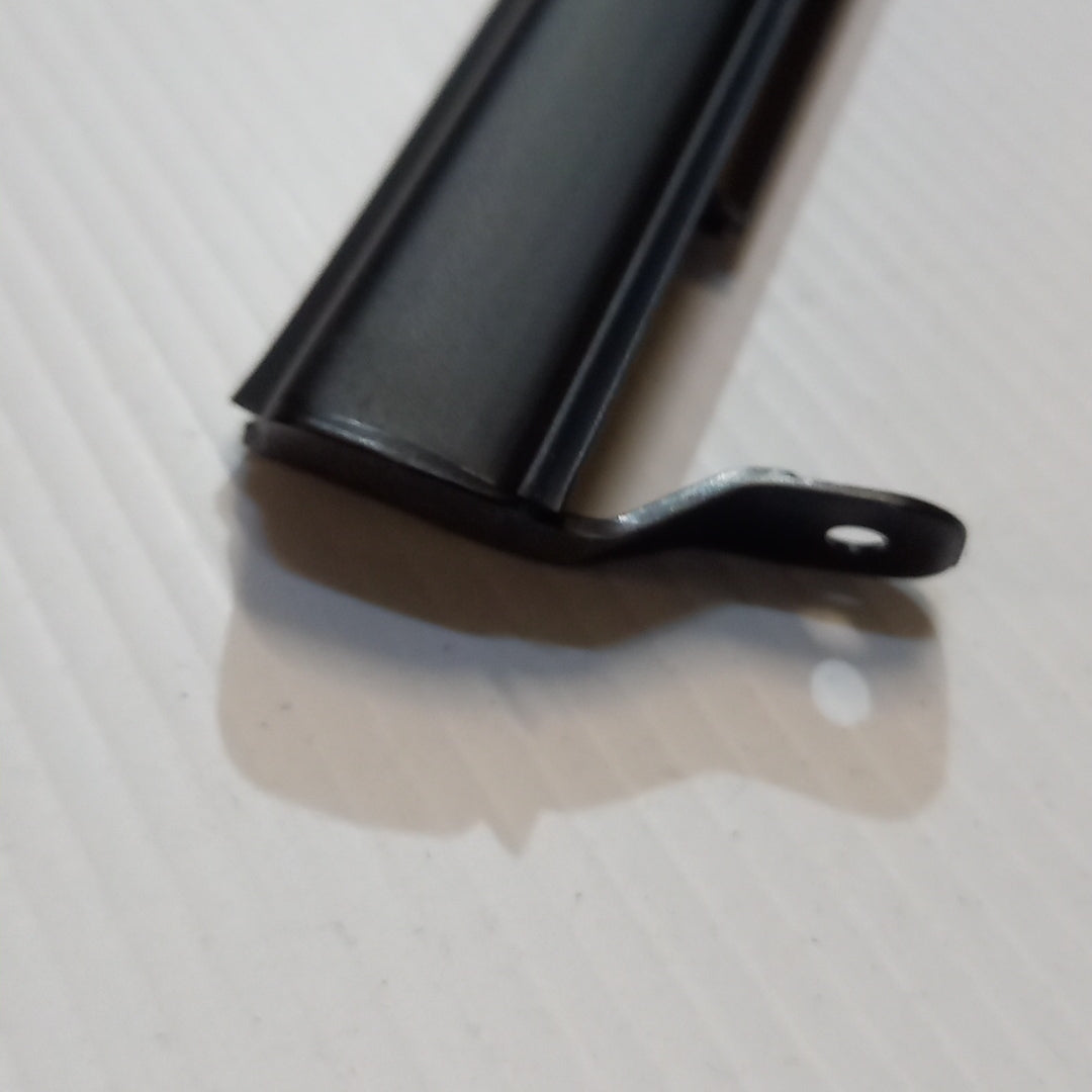 Genuine Rear Door Window Moulding - Mitsubishi | 5757A270