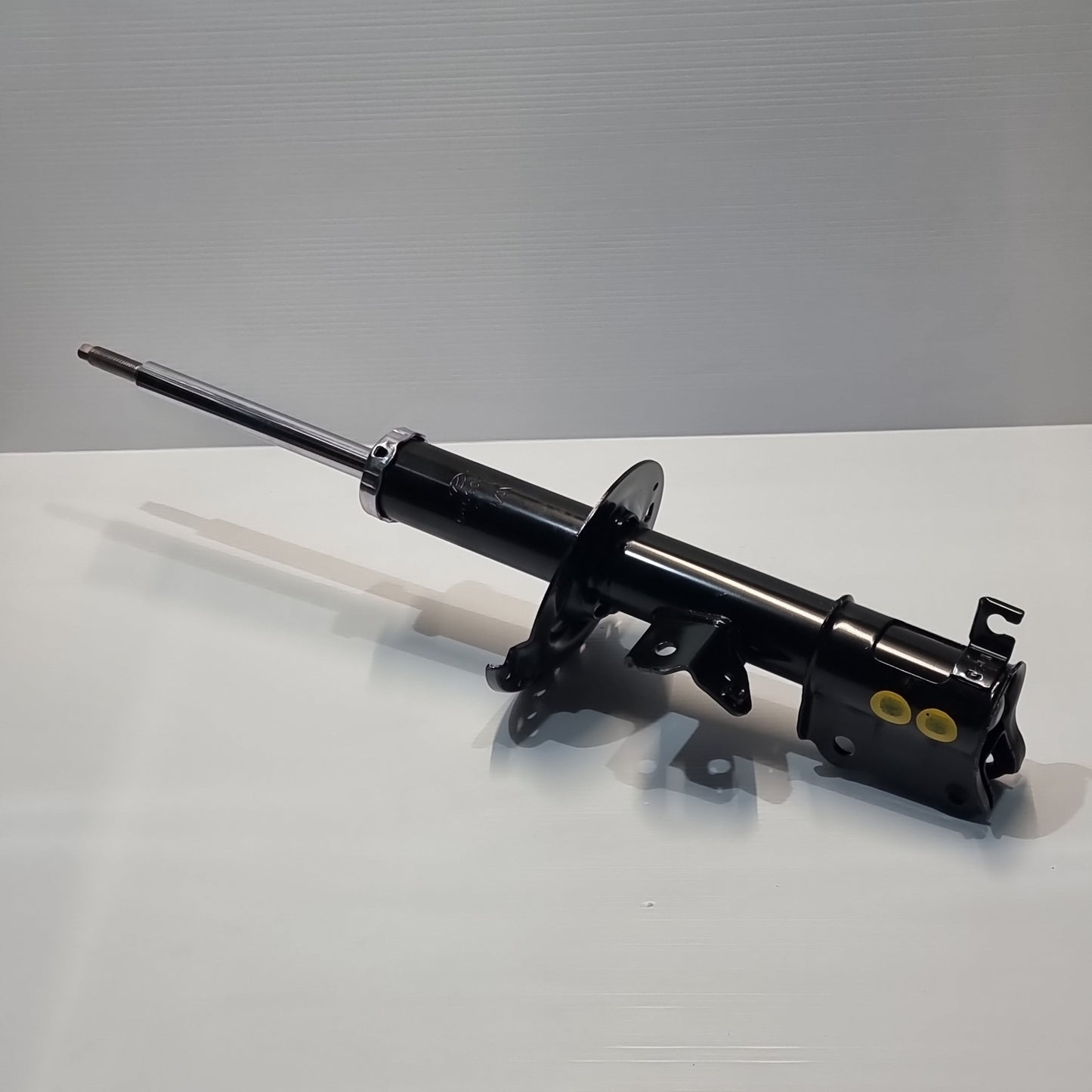 Genuine Kia Strut Assy-Fr,Rh | 546601Y110