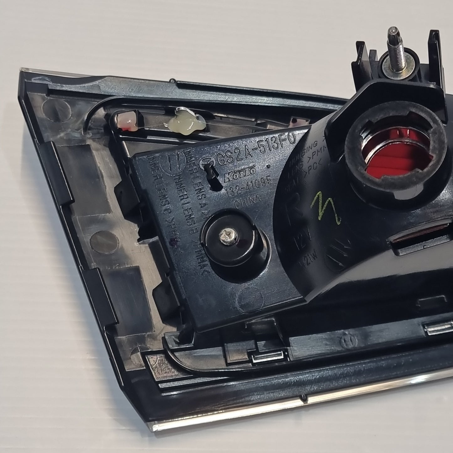 Genuine Mazda Lamp(R),Trunk L | GET4513H0