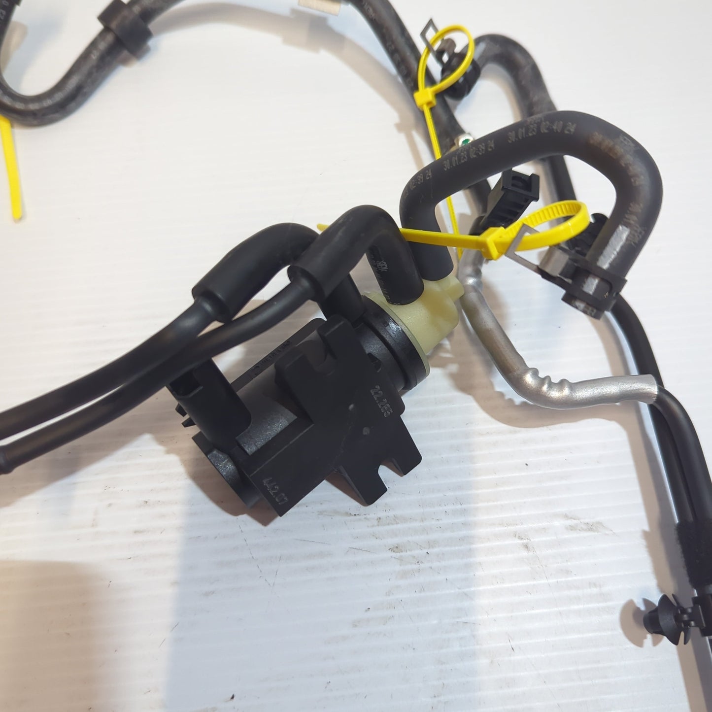 Genuine Brake Servo Vacuum Hose - Ford EcoBoost | 2118156