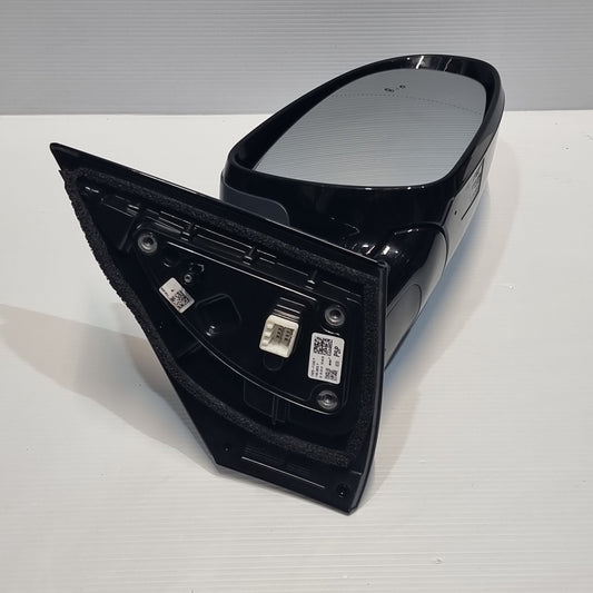 Genuine Right Wing Mirror with Indicator - Kia Sportage 2015-2018 | 87620F1340