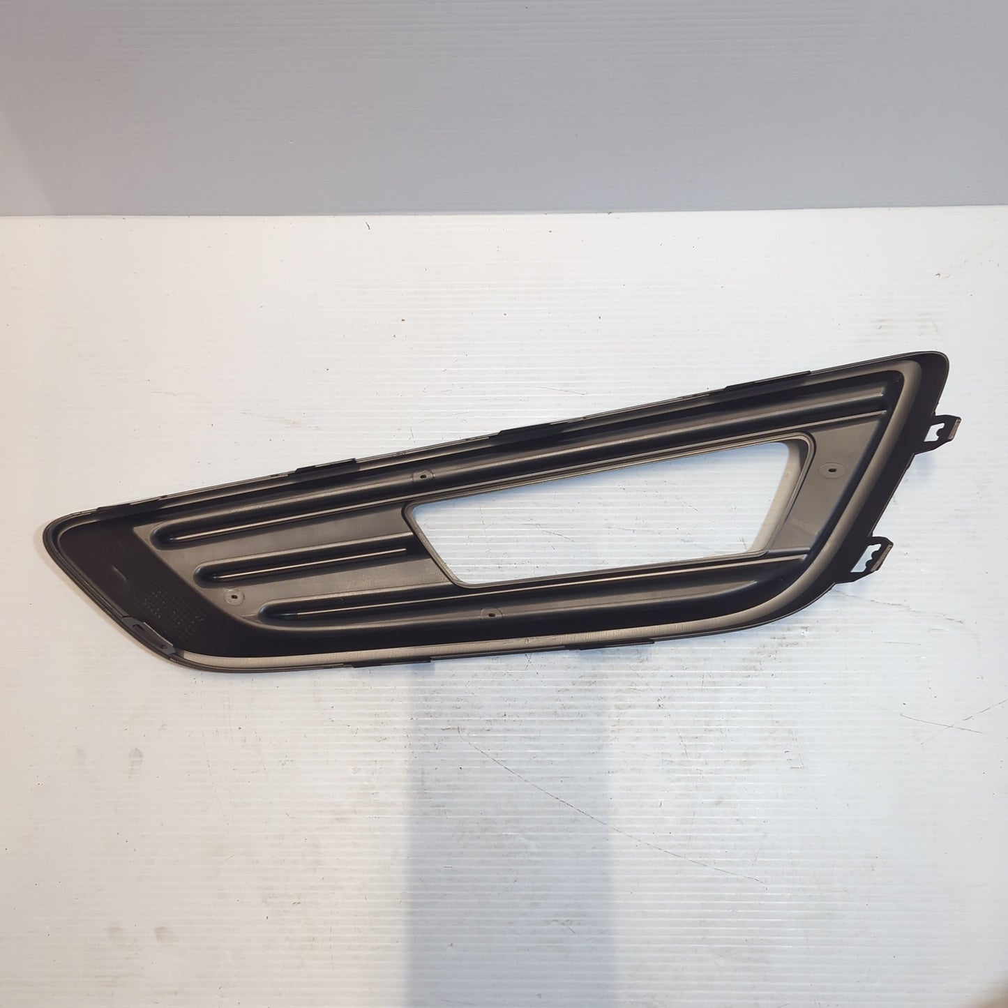 Genuine Ford Bracket - Fog Lamp | 1864634