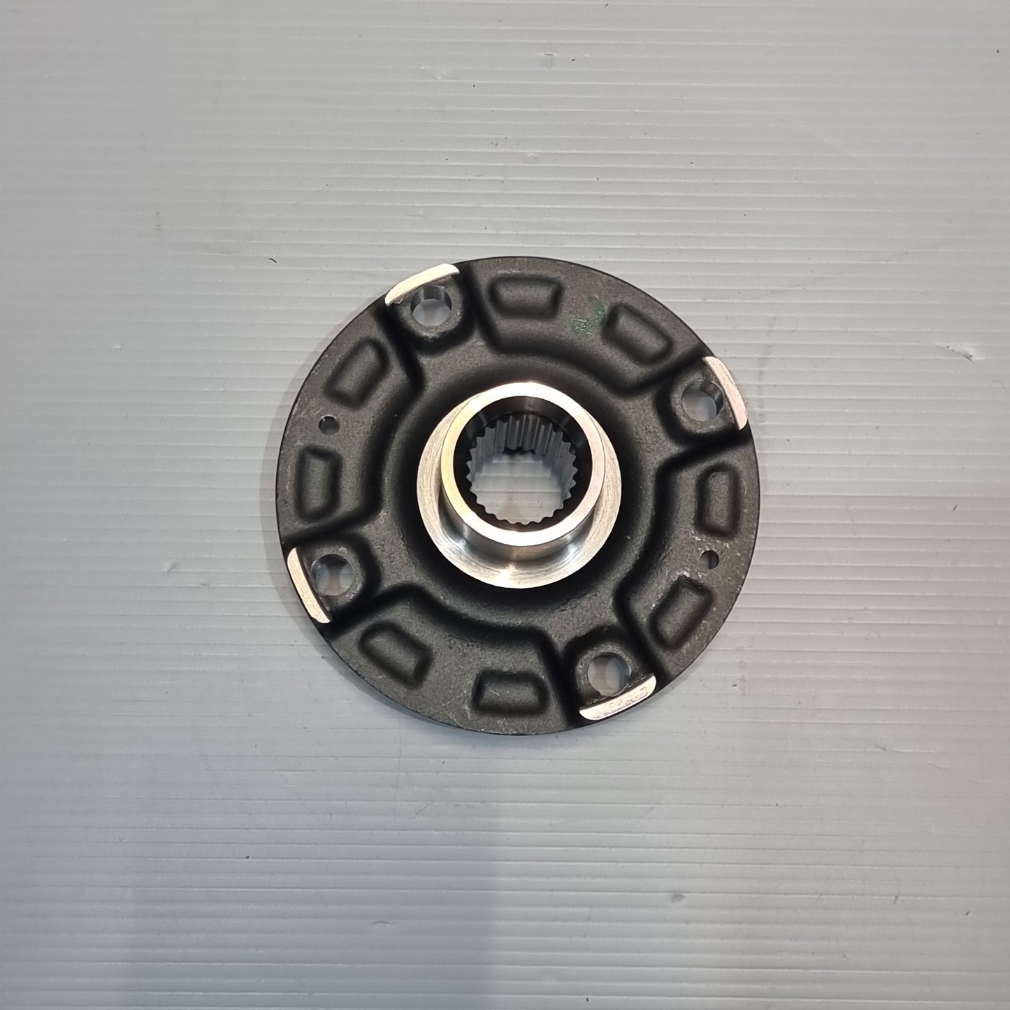 Genuine Peugeot Wheel Hub | 9822351880