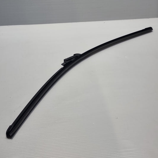 1x Genuine Wiper Blade - Mazda 6 Estate 2012 | KB9G67330A
