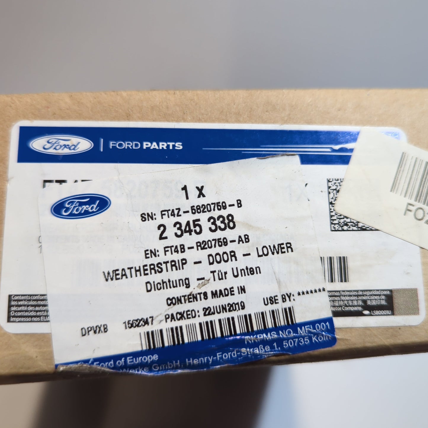 Genuine Front Passenger Door Weatherstrip - Ford Edge 2018-2024 | 2345338