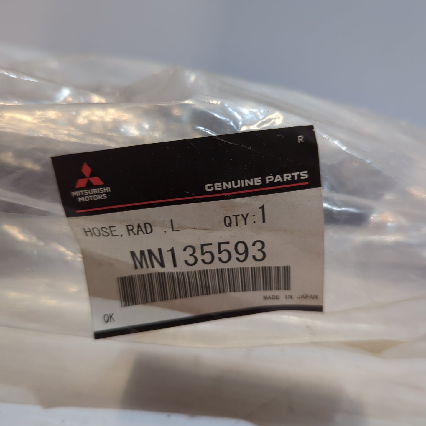 Genuine Mitsubishi Hose,Radiator,Lwr | MN135593