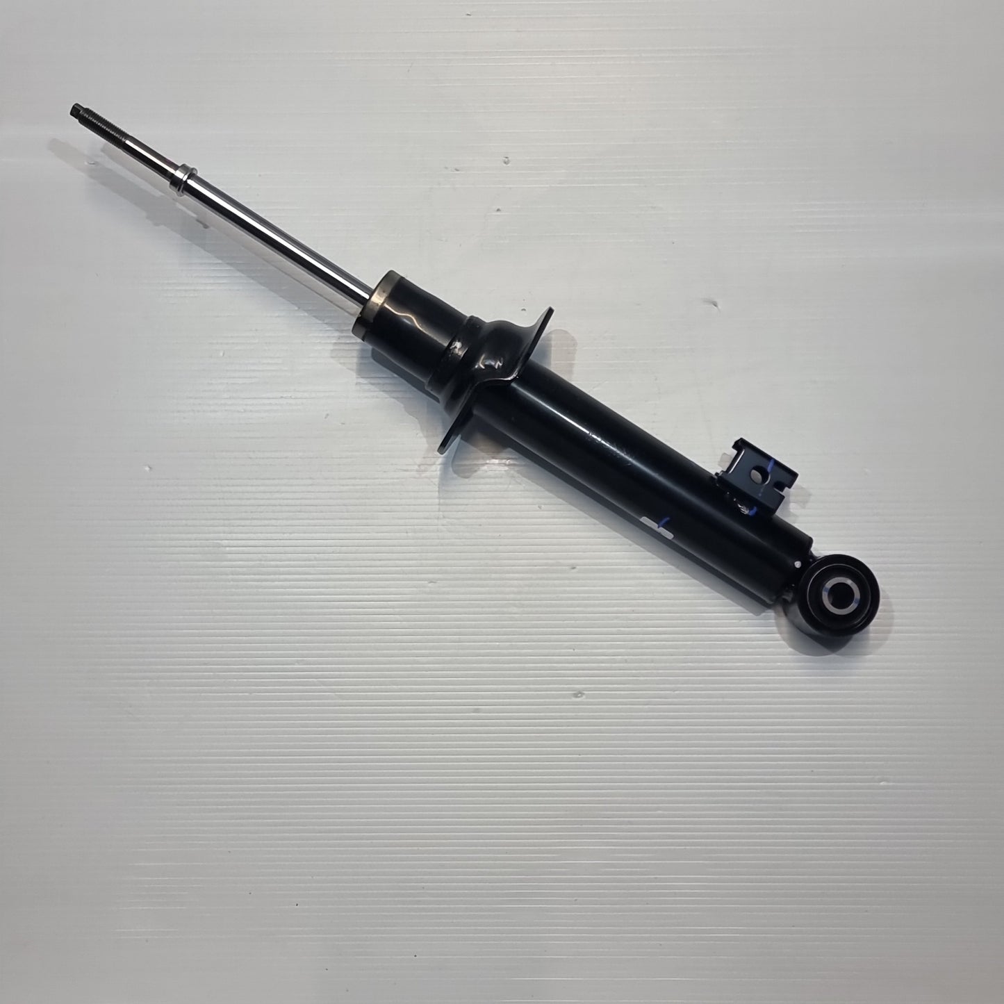 Genuine Front Left Shock Absorber - Fiat Fullback 2016-2023 | 6000609553