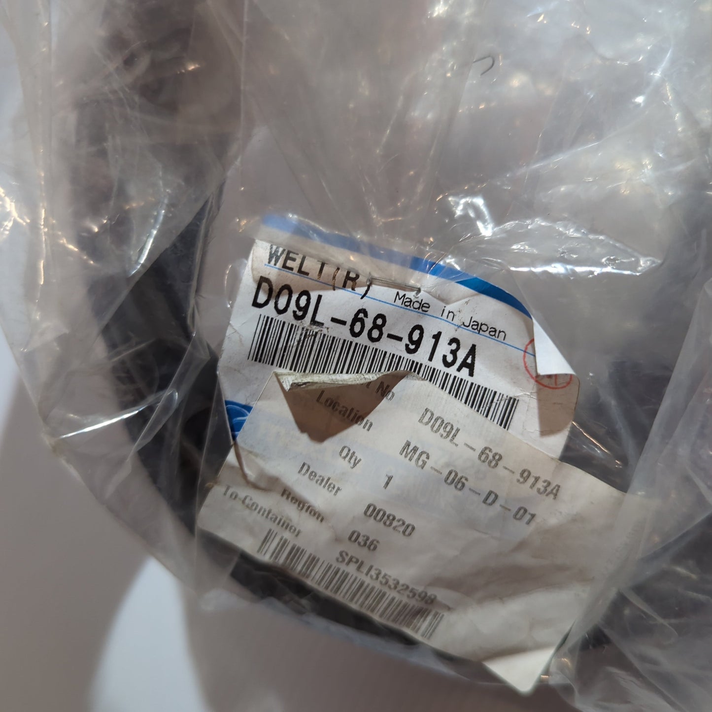 Genuine Mazda Welt(R),Seaming | D09L68913A