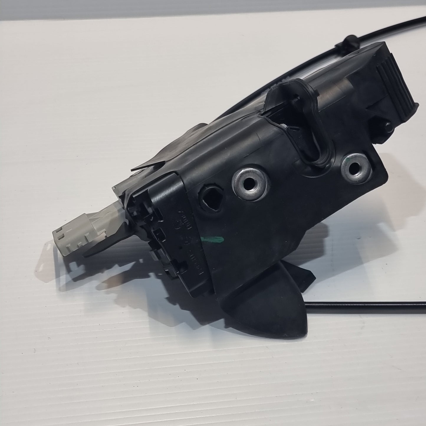 Genuine Front Right Door Lock - Peugeot 407 2004-2010 | 9136FG