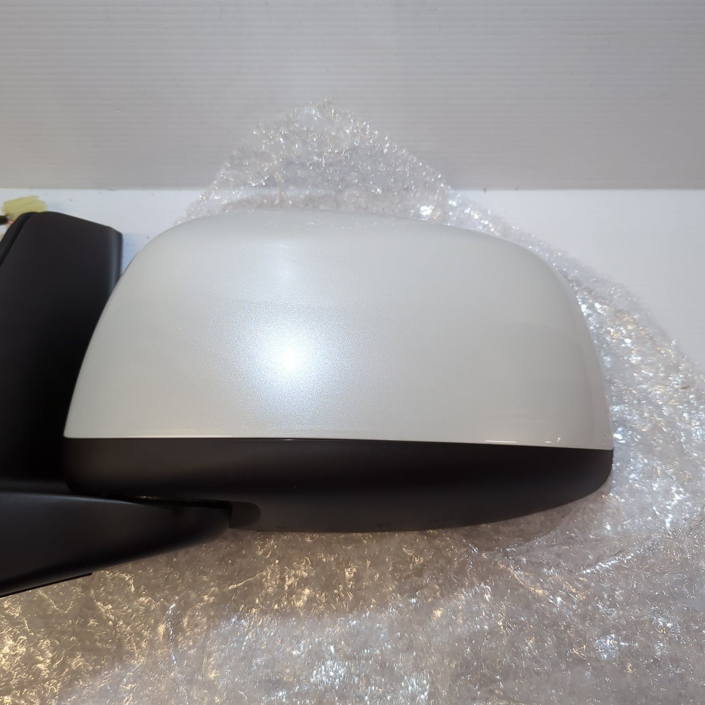 Genuine Left Rear View Mirror - Suzuki SX4 - White | 84702-79J70-ZNL