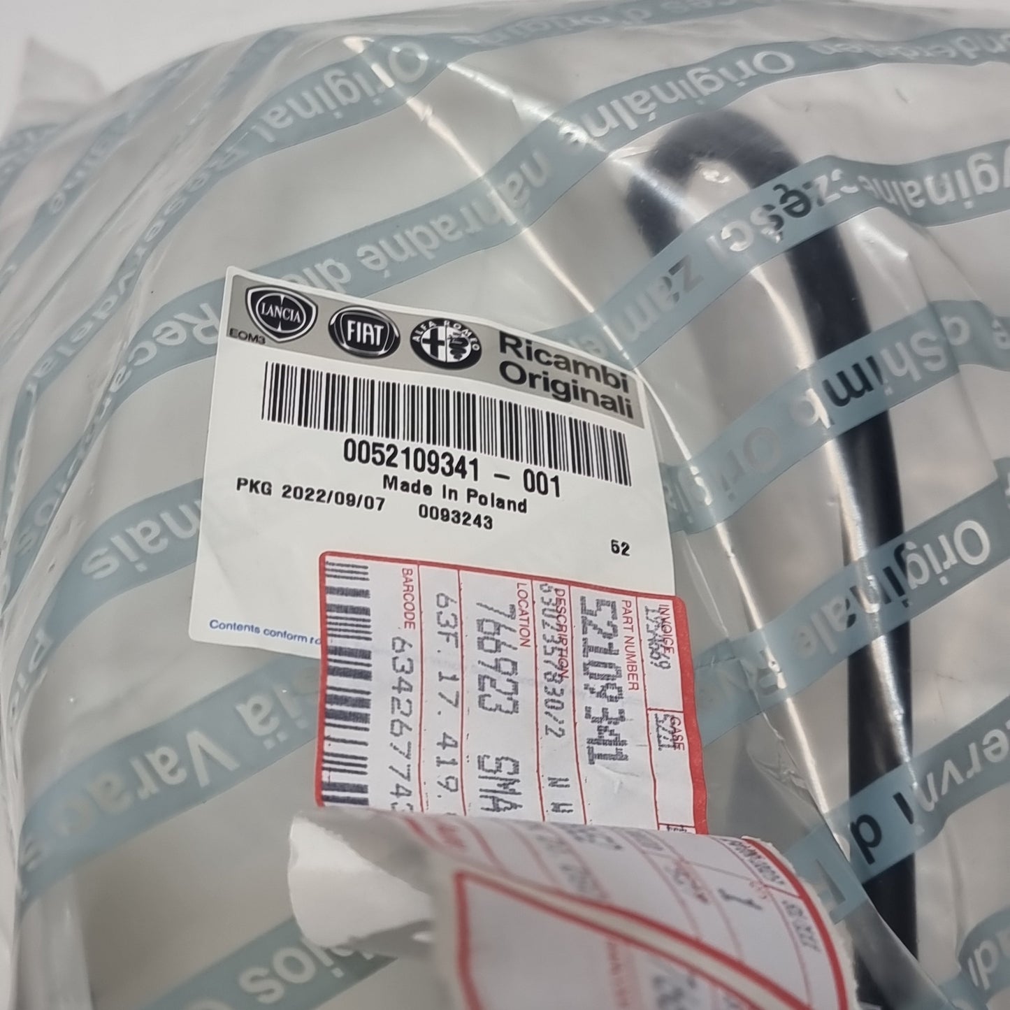 Genuine Windshield Washer Reservoir - Fiat 500 2015- | 52109341