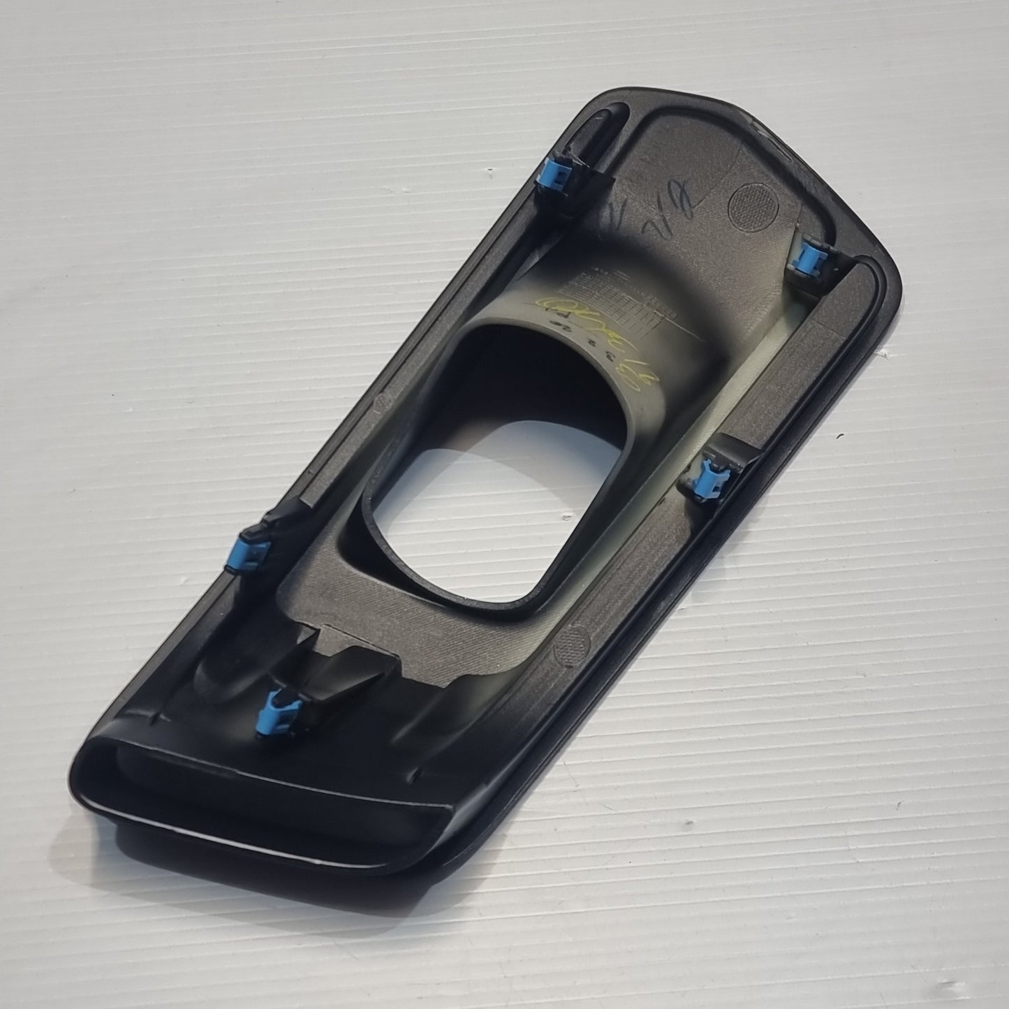 Genuine Front Left Fog Lamp bracket - Ford Ranger Mk1 | 2343319