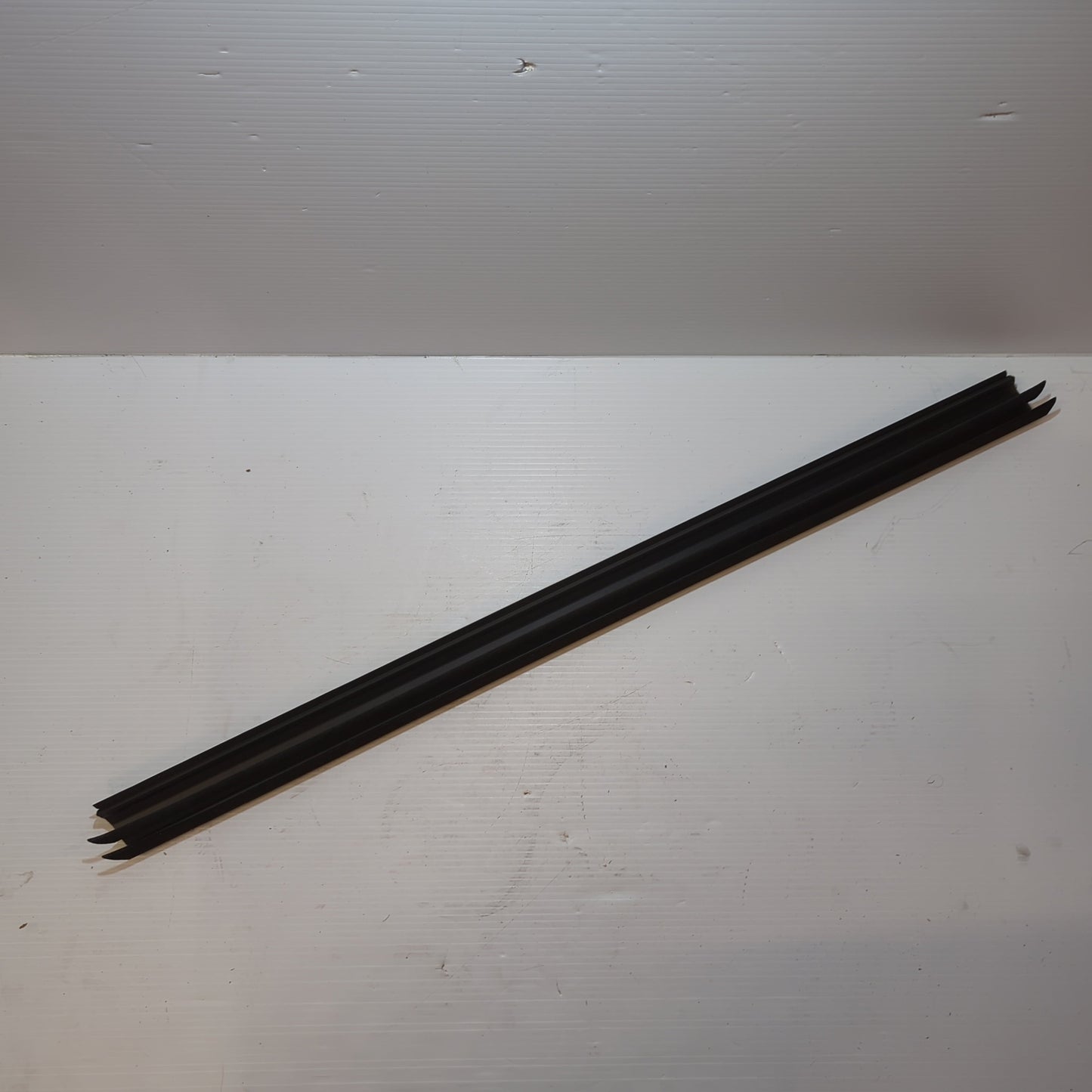 Genuine Rear Right Door Weatherstrip - Volvo V40 2012-2020 | 31278548