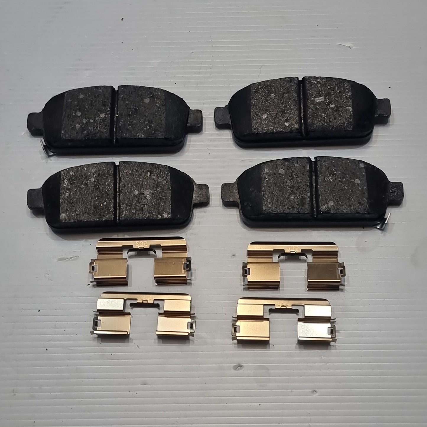 Genuine Rear Brake Kit - Vauxhall Astra / Zafira | 95516917