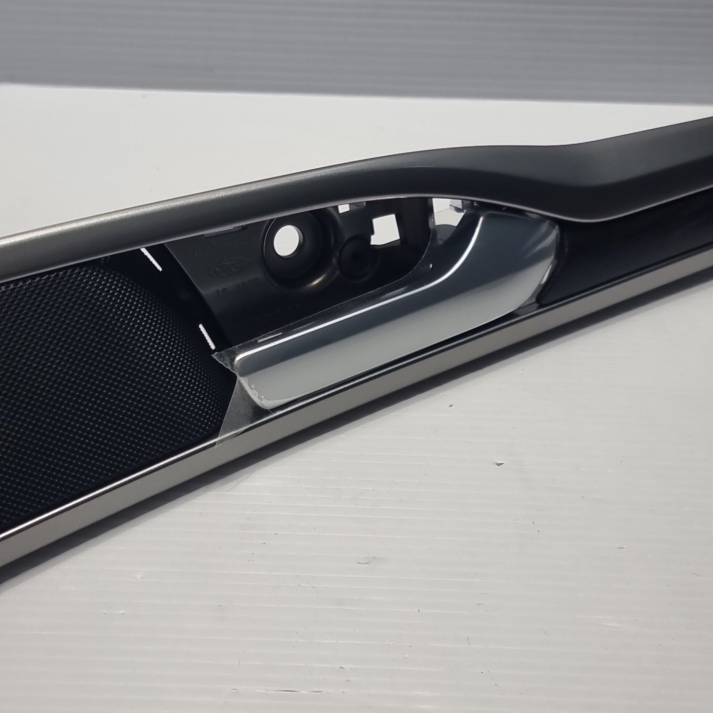 Genuine Inner Door Handle - Ford | 2351647