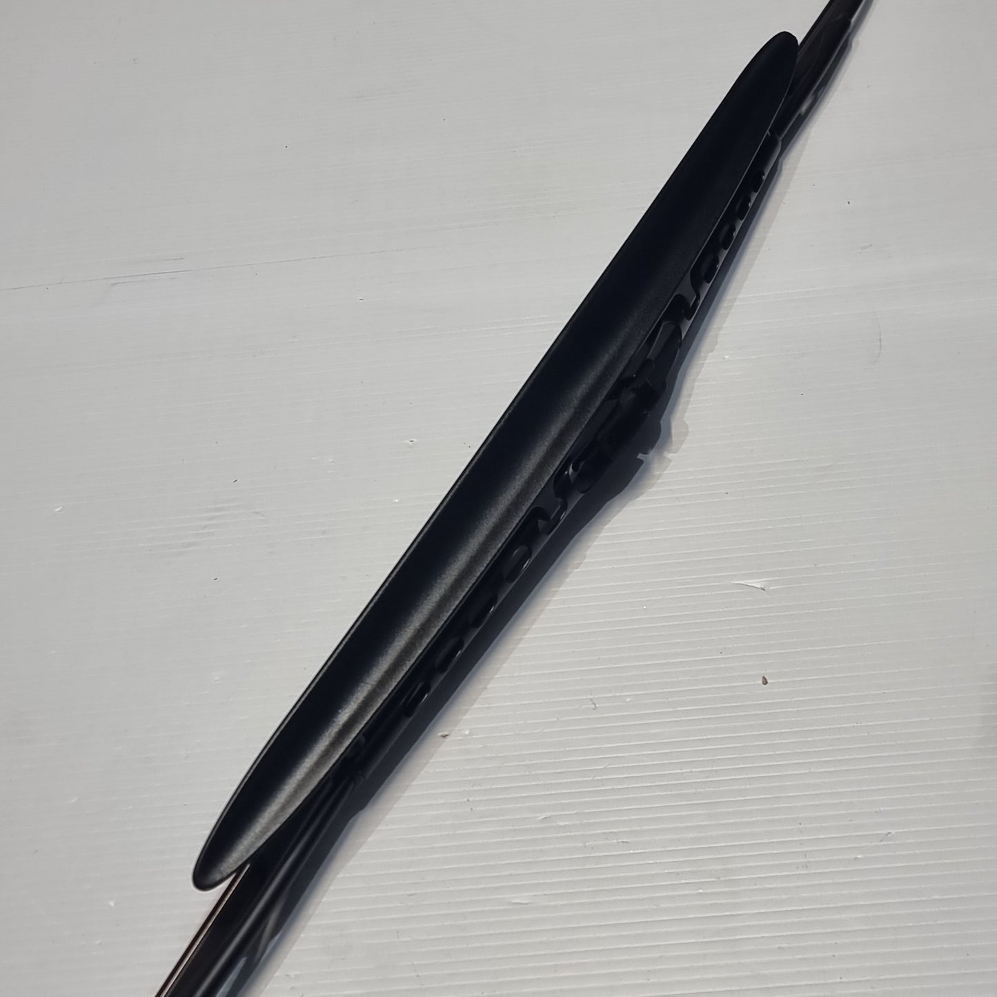 1x Genuine 26" Drivers Side Wiper Blade - Peugeot C5 Mk1 2003 | 6426JG