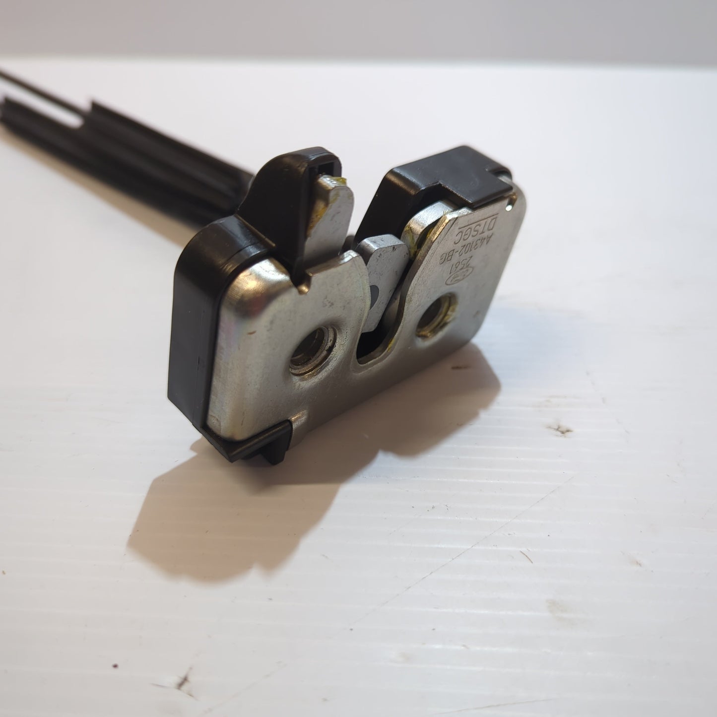 Genuine Tailgate Lock - Ford Fiesta / Fusion 2001-2012 | 1499380