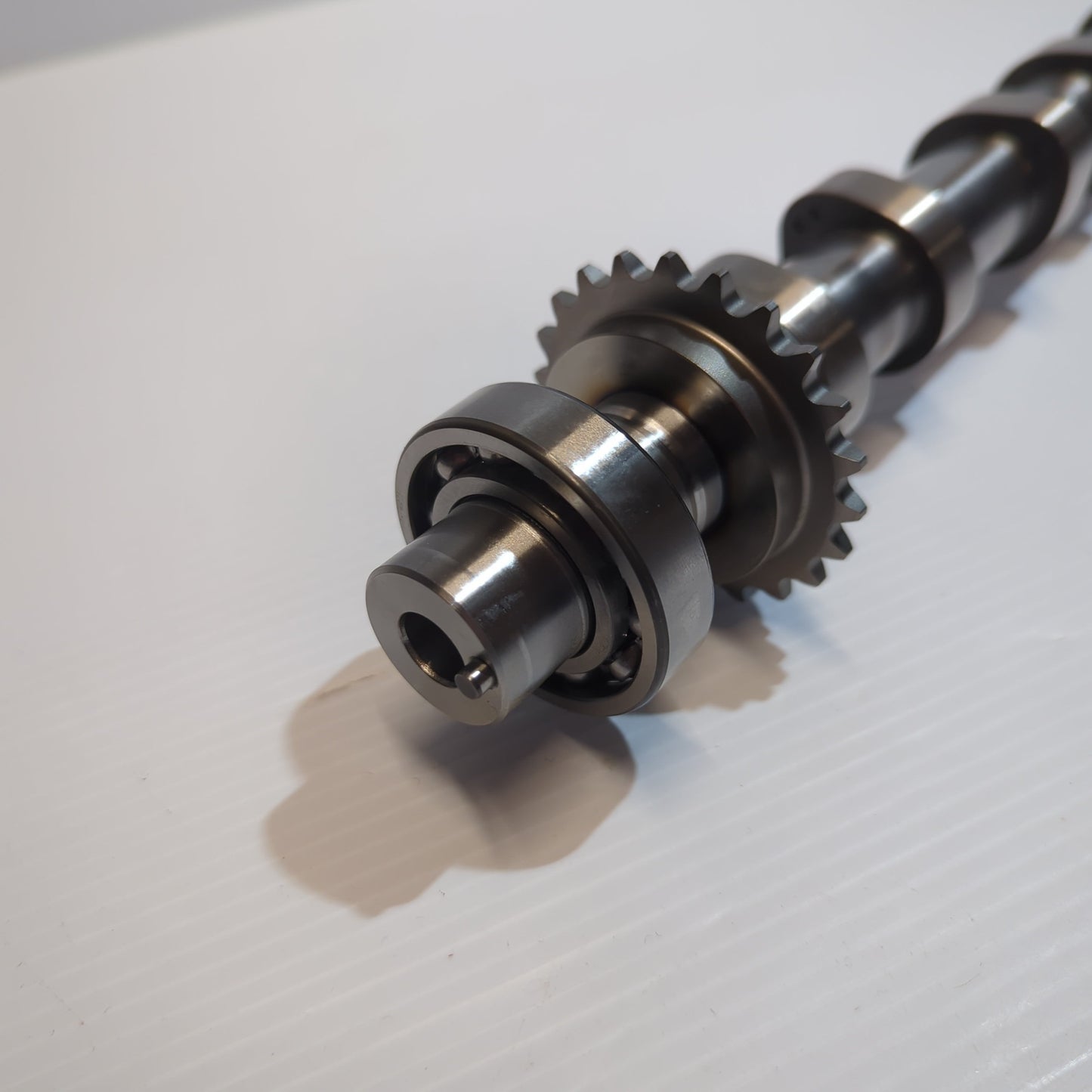 Genuine Camshaft - Citroen / Peugeot 2008 / 308 / 508 / Partner | 9828655380