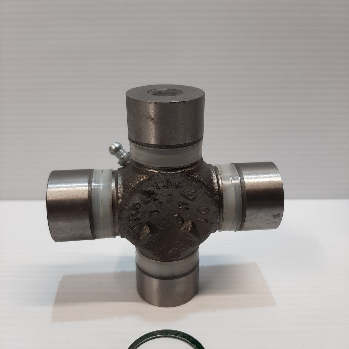 Genuine Universal Joint Repair Kit - Ford Transit | 1835511