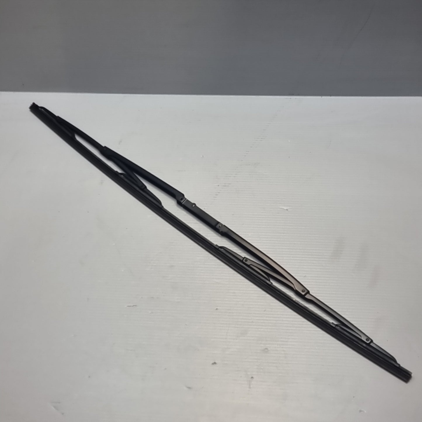 1x Eurorepar 26" Front Wiper Blade - for Peugeot / Citroen | 1611347480