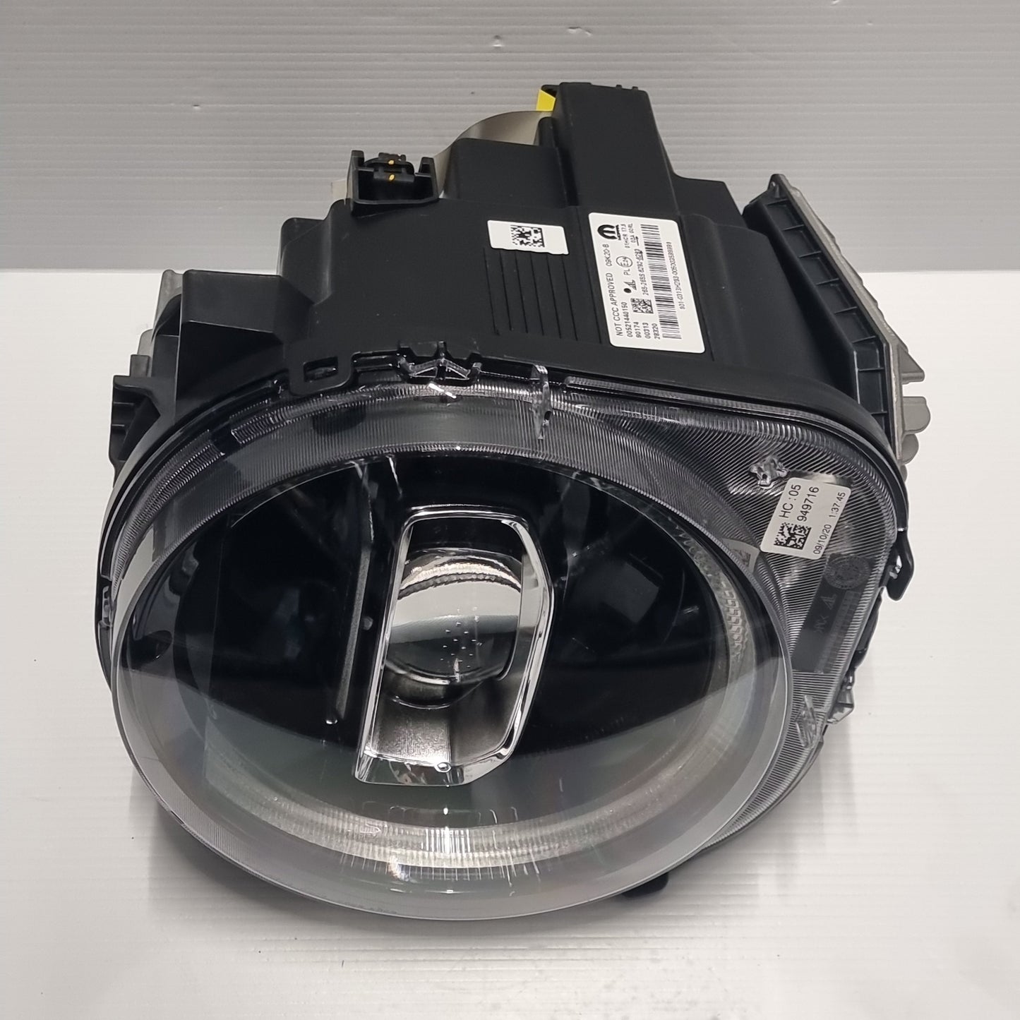 Genuine Left Headlamp - Jeep Renegade 2018- | 52144015