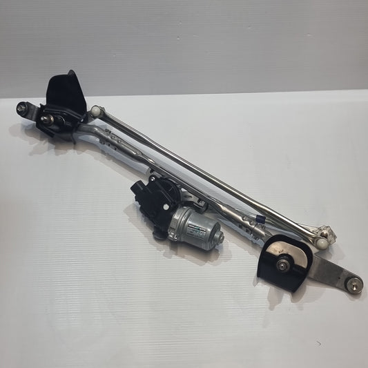 Genuine Windshield Wiper Motor - Suzuki | 38100M68P10-000